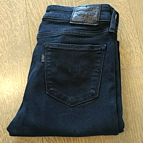 Levis black skinny jeans - Picture 3 of 4